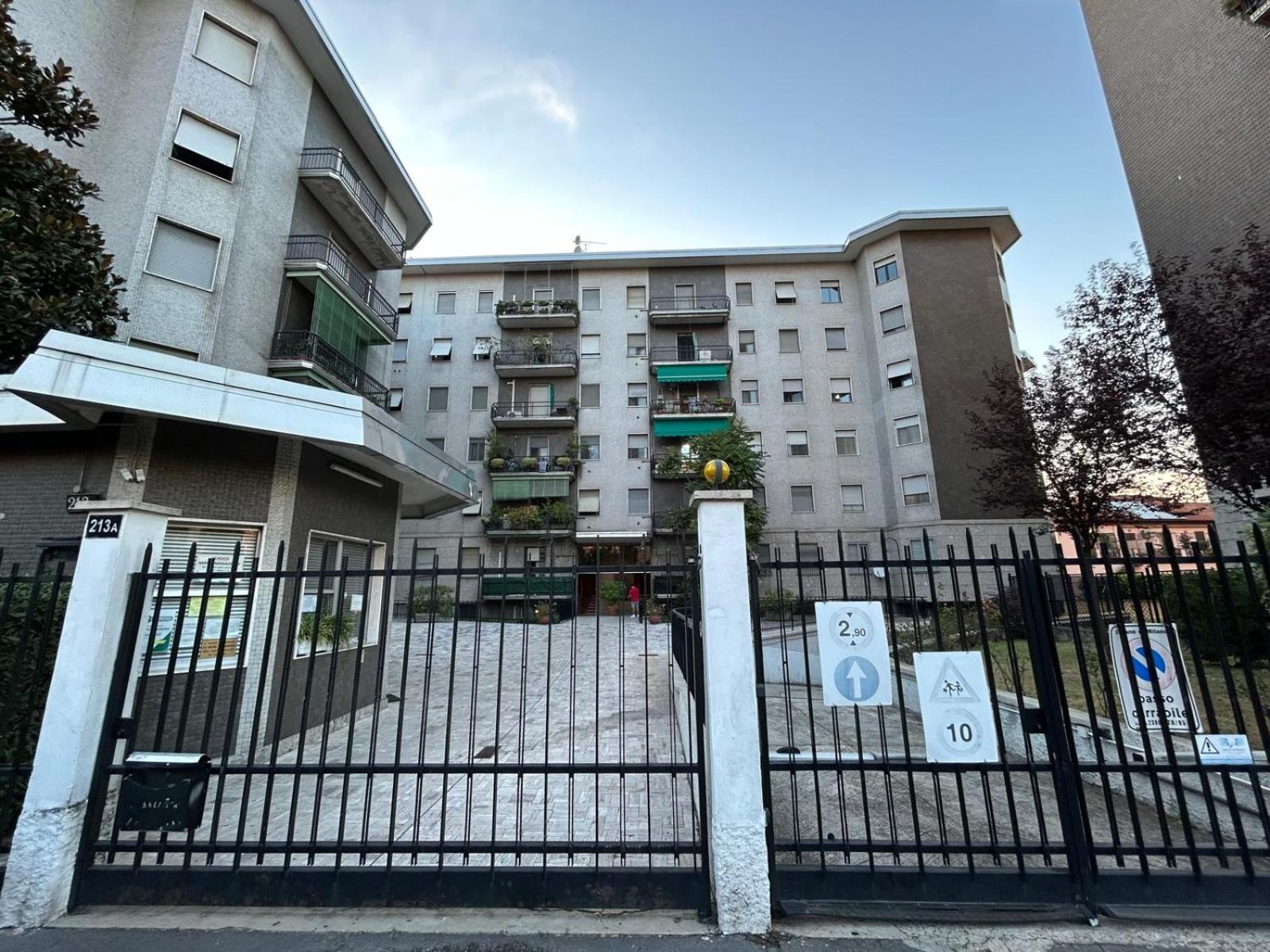 Your Home In Milan - Elegant & Comfortable Stay 外观 照片
